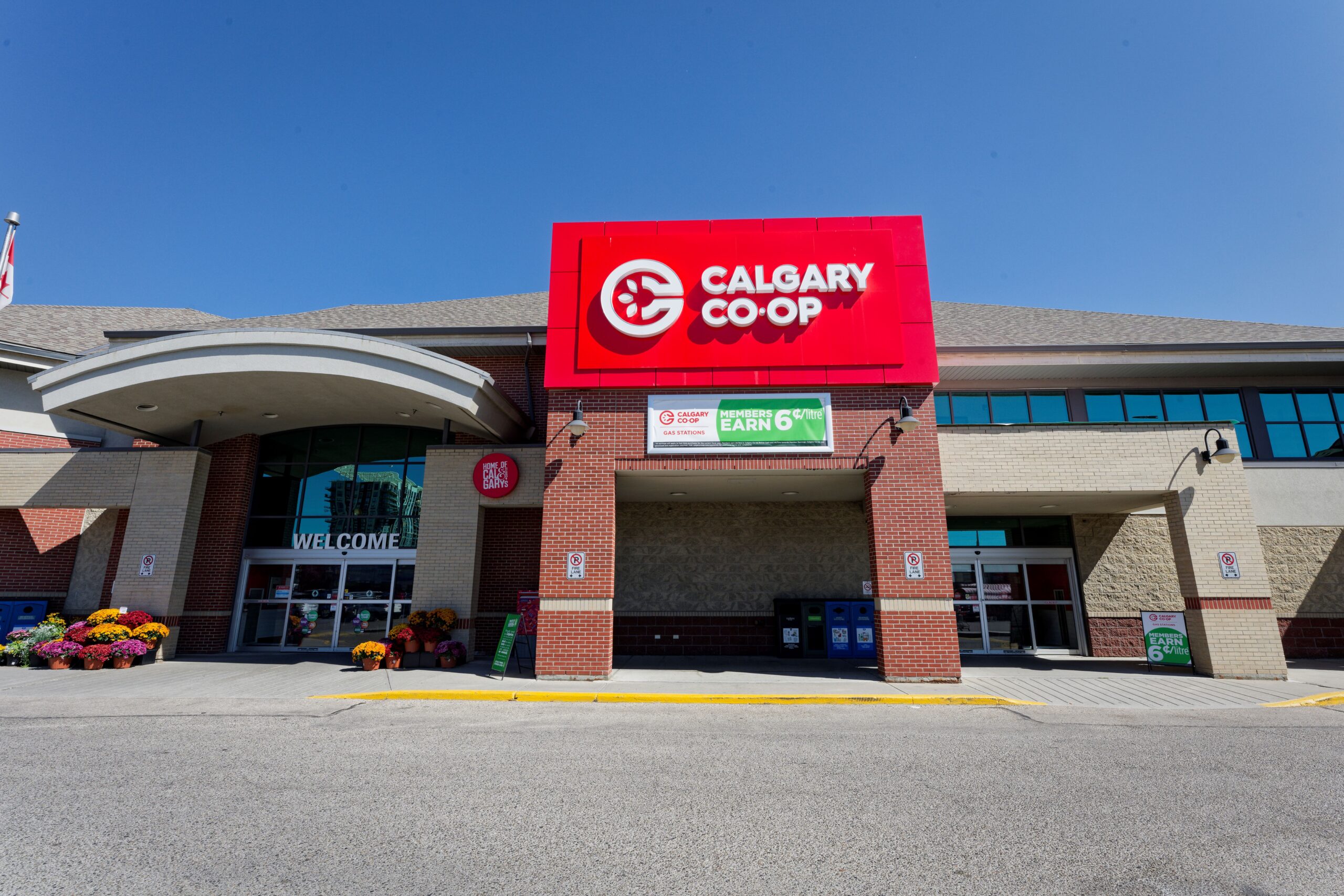 14339 Macleod Trail pharmacy