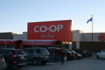 image of Crowfoot food store in Calgary, Alberta