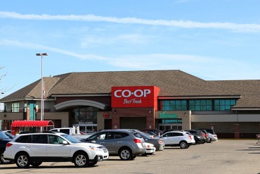 Image of Macleod Trail in Calgary, Alberta.