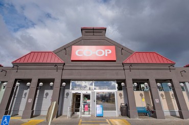 Image of North Hill food centre in Calgary, Alberta.