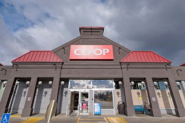 Image of North Hill food centre in Calgary, Alberta.