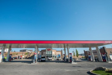 Image of Panorama Hills gas station in Calgary, Alberta.